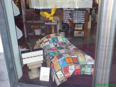 Aan jezelf werk divan